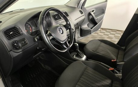 Volkswagen Polo VI (EU Market), 2017 год, 1 090 000 рублей, 8 фотография