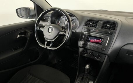 Volkswagen Polo VI (EU Market), 2017 год, 1 090 000 рублей, 14 фотография