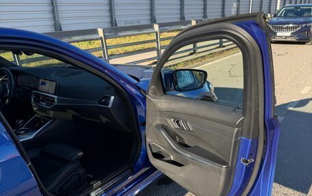 BMW 3 серия, 2019 год, 3 990 000 рублей, 15 фотография