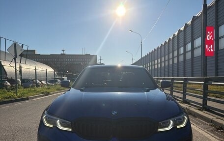 BMW 3 серия, 2019 год, 3 990 000 рублей, 2 фотография
