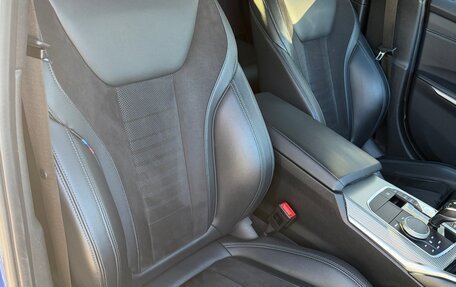 BMW 3 серия, 2019 год, 3 990 000 рублей, 17 фотография