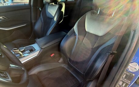 BMW 3 серия, 2019 год, 3 990 000 рублей, 27 фотография