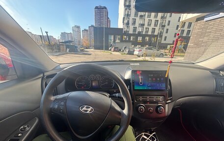 Hyundai i30 I, 2010 год, 540 000 рублей, 14 фотография
