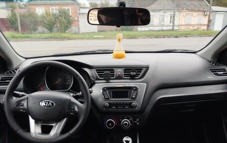 KIA Rio III рестайлинг, 2014 год, 935 000 рублей, 7 фотография
