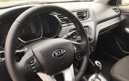 KIA Rio III рестайлинг, 2014 год, 935 000 рублей, 20 фотография