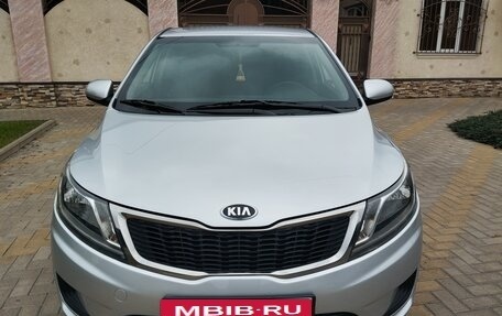 KIA Rio III рестайлинг, 2014 год, 935 000 рублей, 28 фотография
