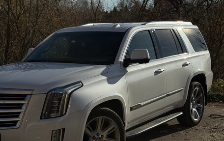 Cadillac Escalade IV, 2016 год, 3 700 000 рублей, 6 фотография