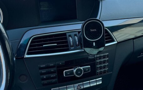 Mercedes-Benz C-Класс, 2011 год, 1 100 000 рублей, 9 фотография