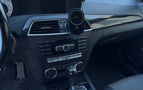 Mercedes-Benz C-Класс, 2011 год, 1 100 000 рублей, 10 фотография
