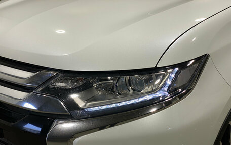 Mitsubishi Outlander III рестайлинг 3, 2016 год, 1 779 000 рублей, 9 фотография