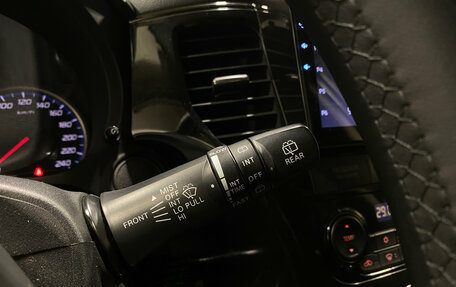 Mitsubishi Outlander III рестайлинг 3, 2016 год, 1 779 000 рублей, 18 фотография