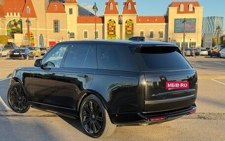 Land Rover Range Rover IV рестайлинг, 2022 год, 15 700 000 рублей, 10 фотография
