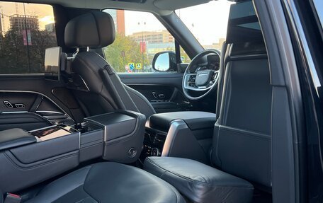 Land Rover Range Rover IV рестайлинг, 2022 год, 15 700 000 рублей, 35 фотография