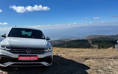 Volkswagen Tiguan II, 2021 год, 3 800 000 рублей, 1 фотография