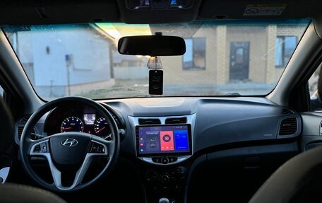 Hyundai Solaris II рестайлинг, 2014 год, 680 000 рублей, 7 фотография