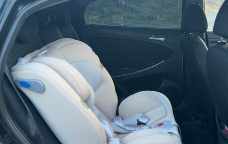 Hyundai Solaris II рестайлинг, 2014 год, 680 000 рублей, 9 фотография
