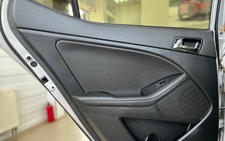 KIA Optima III рестайлинг, 2013 год, 1 050 000 рублей, 27 фотография