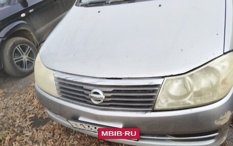 Nissan Liberty, 2002 год, 240 000 рублей, 5 фотография