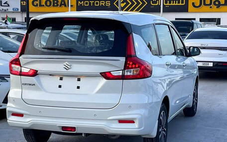 Suzuki Ertiga II, 2026 год, 2 055 000 рублей, 6 фотография