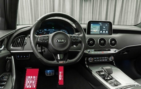 KIA Stinger I, 2018 год, 3 130 000 рублей, 7 фотография