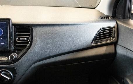 Hyundai Solaris II рестайлинг, 2021 год, 1 418 000 рублей, 8 фотография