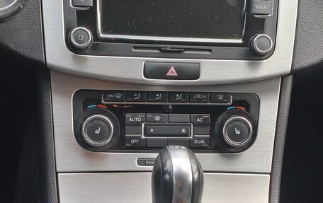 Volkswagen Passat CC I рестайлинг, 2011 год, 960 000 рублей, 10 фотография