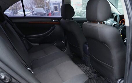 Toyota Avensis III рестайлинг, 2007 год, 840 000 рублей, 21 фотография