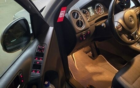 Volkswagen Tiguan I, 2014 год, 1 400 000 рублей, 2 фотография