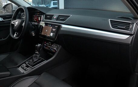 Skoda Superb III рестайлинг, 2023 год, 2 390 000 рублей, 12 фотография