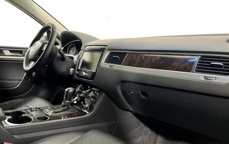Volkswagen Touareg III, 2012 год, 1 700 000 рублей, 12 фотография