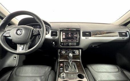Volkswagen Touareg III, 2012 год, 1 700 000 рублей, 13 фотография