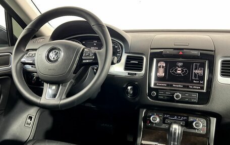 Volkswagen Touareg III, 2012 год, 1 700 000 рублей, 15 фотография