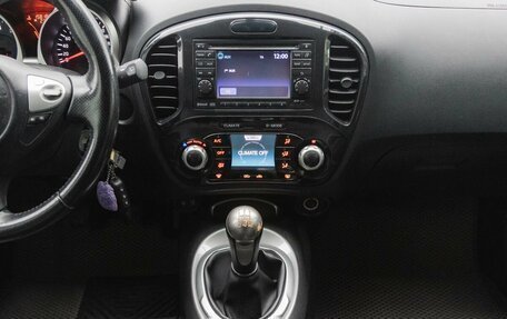 Nissan Juke II, 2012 год, 970 000 рублей, 23 фотография
