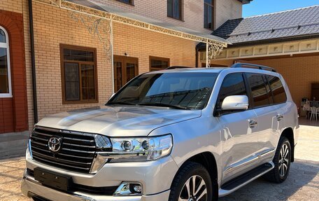 Toyota Land Cruiser 200, 2012 год, 4 250 000 рублей, 6 фотография
