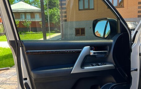 Toyota Land Cruiser 200, 2012 год, 4 250 000 рублей, 9 фотография