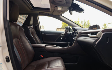 Lexus RX IV рестайлинг, 2017 год, 3 299 000 рублей, 29 фотография