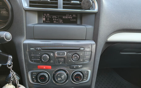 Citroen C4 II рестайлинг, 2014 год, 830 000 рублей, 6 фотография