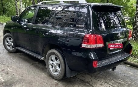 Toyota Land Cruiser 200, 2011 год, 2 800 000 рублей, 2 фотография