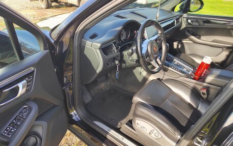 Porsche Macan I рестайлинг, 2017 год, 3 400 000 рублей, 9 фотография
