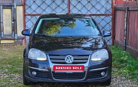 Volkswagen Jetta VII, 2010 год, 770 000 рублей, 4 фотография