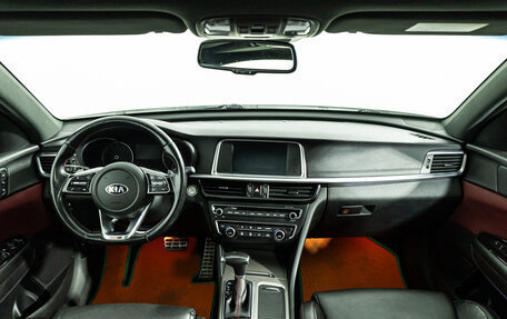 KIA Optima IV рестайлинг, 2019 год, 2 099 700 рублей, 13 фотография