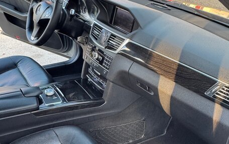 Mercedes-Benz E-Класс, 2010 год, 1 475 000 рублей, 14 фотография