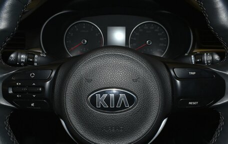 KIA Rio IV, 2019 год, 1 367 000 рублей, 10 фотография