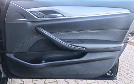 BMW 5 серия, 2021 год, 3 999 000 рублей, 13 фотография