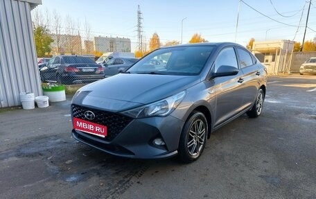 Hyundai Solaris II рестайлинг, 2021 год, 1 599 000 рублей, 1 фотография