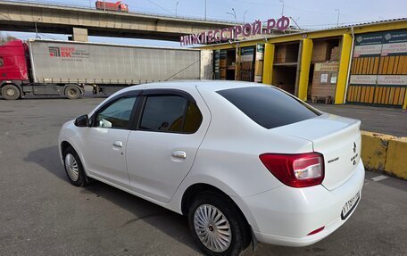 Renault Logan II, 2015 год, 640 000 рублей, 5 фотография