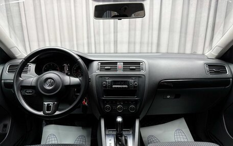 Volkswagen Jetta VII, 2012 год, 1 169 000 рублей, 8 фотография