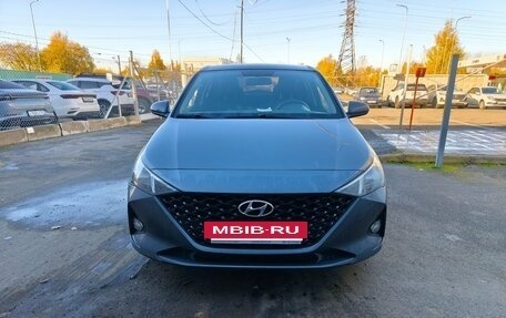 Hyundai Solaris II рестайлинг, 2021 год, 1 599 000 рублей, 2 фотография