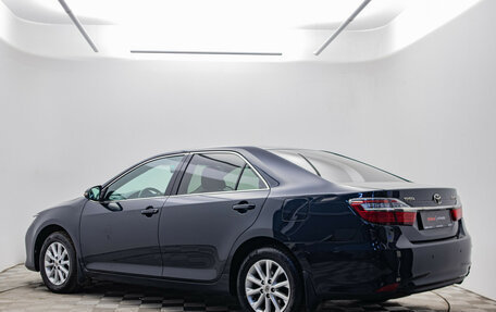 Toyota Camry, 2016 год, 1 795 000 рублей, 6 фотография