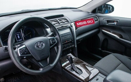 Toyota Camry, 2016 год, 1 795 000 рублей, 11 фотография